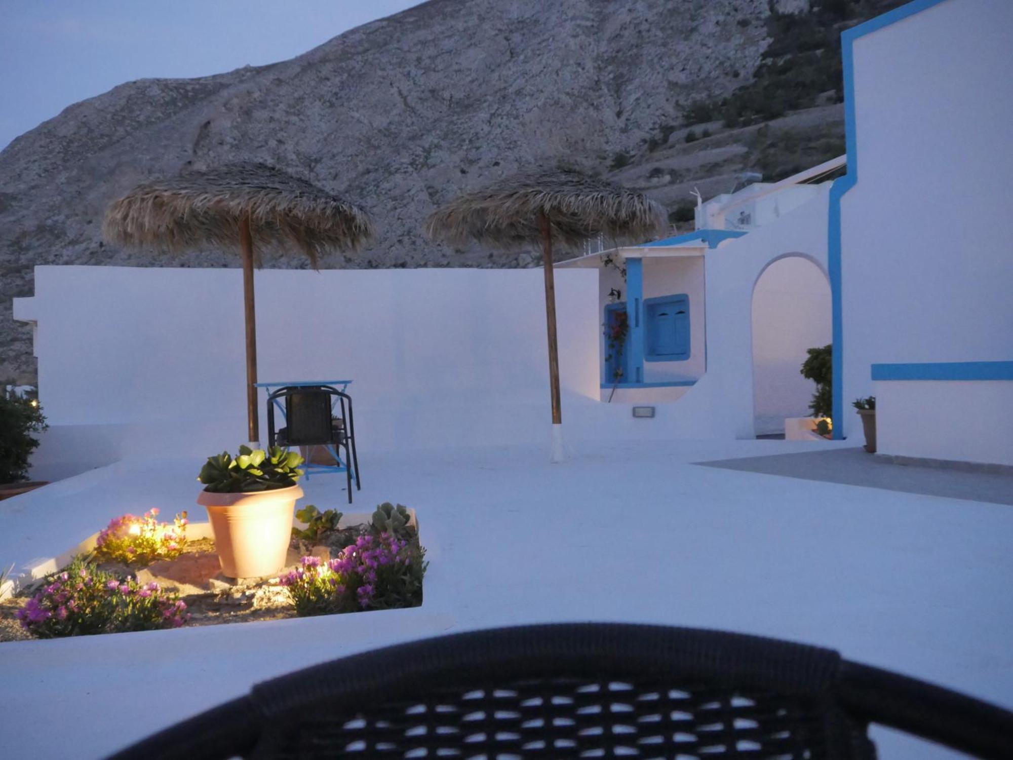 Ancient Thera Apartments Kamári Dış mekan fotoğraf